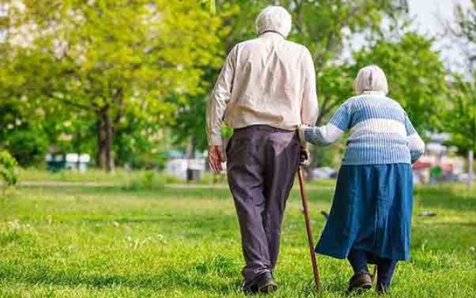 Əhalinin yaşlanmasının səbəbi - sosioloq deyir ki...