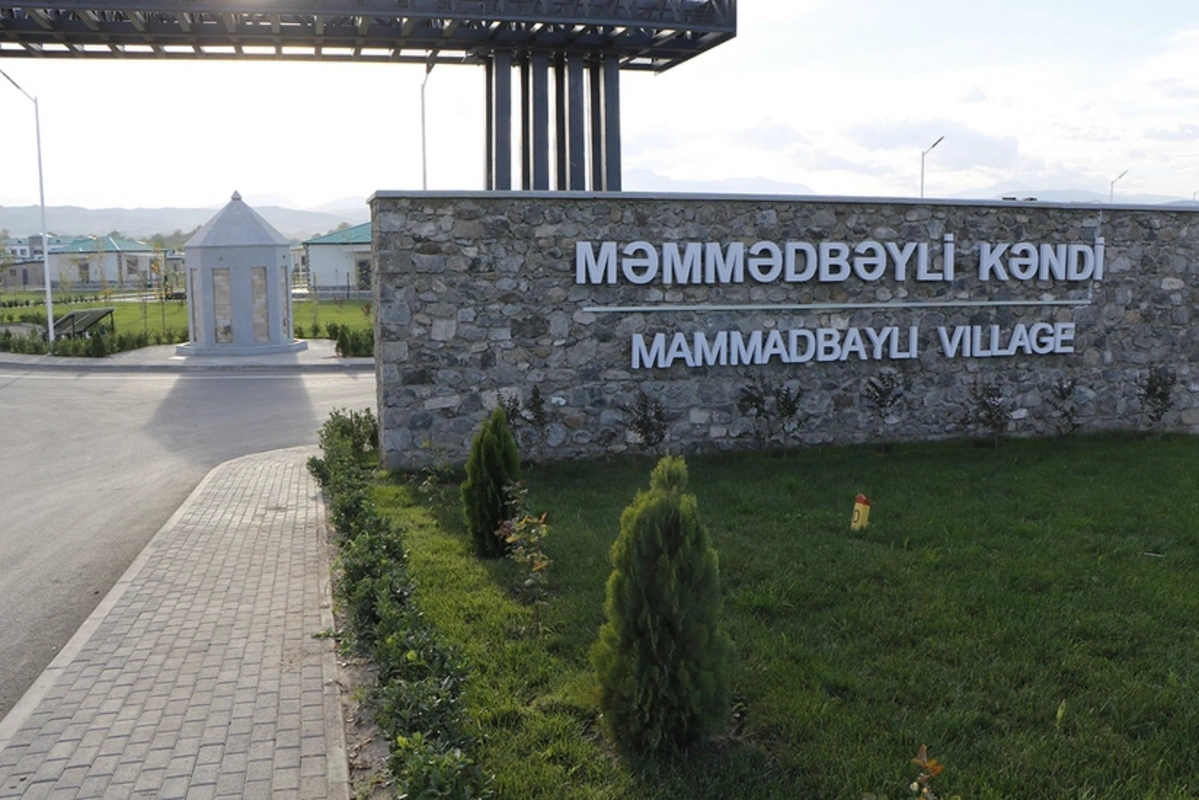 Вернувшимся в село Мамедбейли семьям вручены ключи от квартир-ОБНОВЛЕНО-ФОТО-ВИДЕО