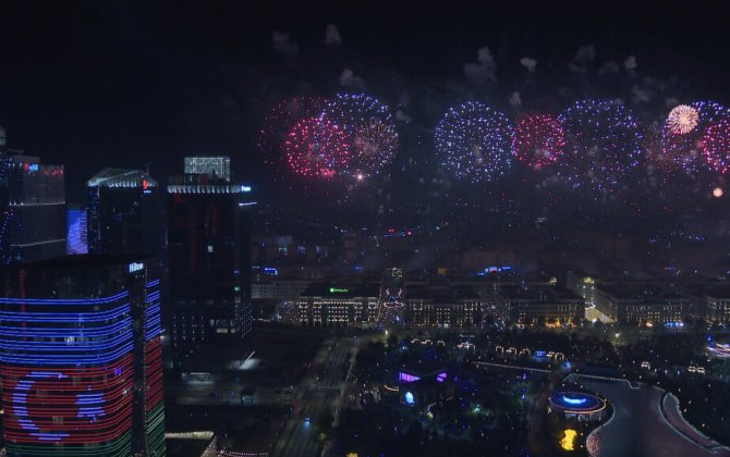 Daşkənddə dövlət başçılarının şərəfinə atəşfəşanlıq oldu