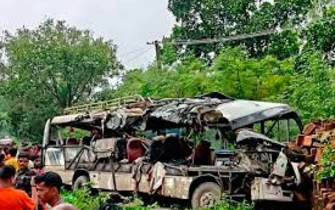 СМИ: Индиец потерял в одном ДТП 18 родственников