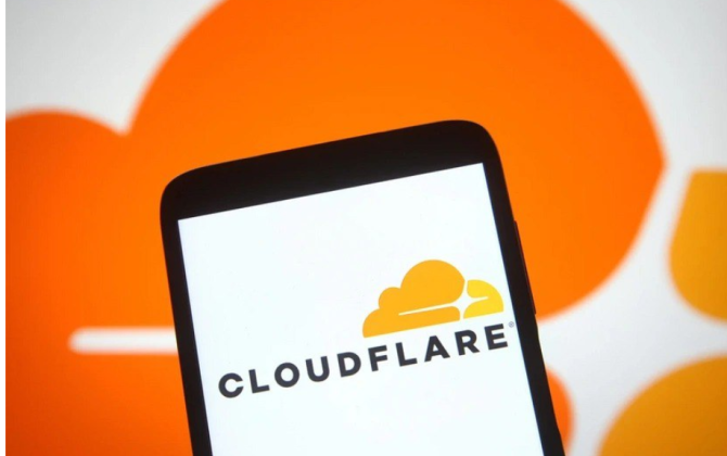 “Yerli saytlar etibarlı daxili DNS - ə keçməli və alternativ sistem qurmalıdır”