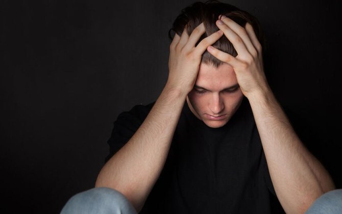 Balakəndə 32 yaşlı kişi qadını təhqir etdi, qızının videosunu sosial şəbəkədə paylaşdı – TƏFƏRRÜAT