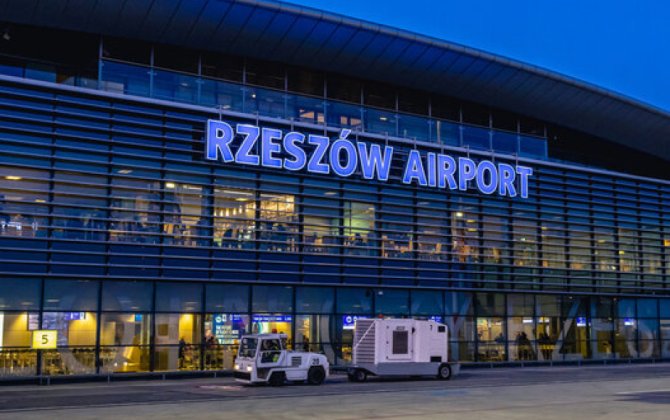 Польша временно закрыла два аэропорта для свободы действий авиации