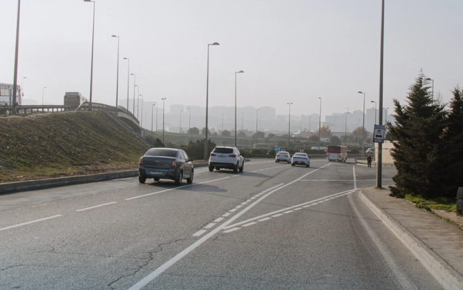 Şəhər şosesində xüsusi hərəkət zolağı təşkil edilir