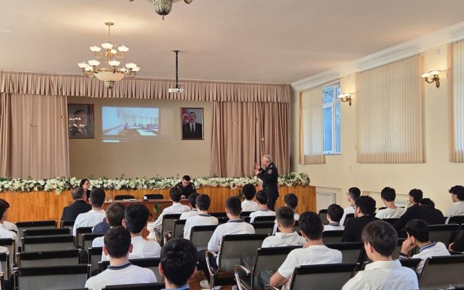 Polis Akademiyası təbliğat-təşviqat tədbirlərini davam etdirir - FOTOLAR