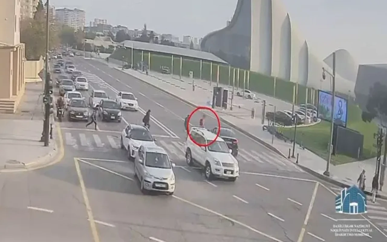Bakıda maşın şagirdi vurdu - ANBAAN VİDEO