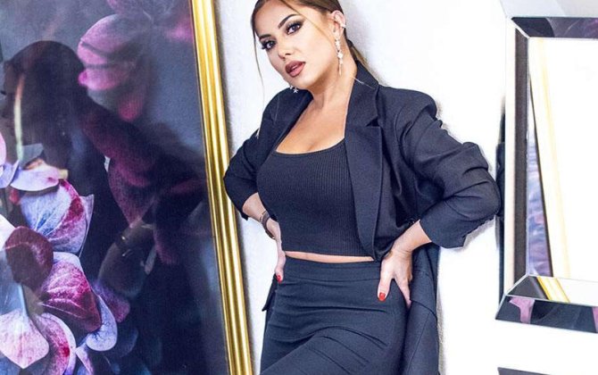 Ayan efirdə AĞLADI: 