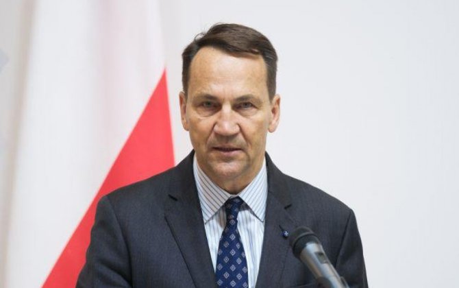 Polşa Ukraynaya 100 milyon dollar ayıracaq