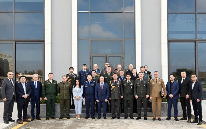 Hərbi attaşelər Milli Aviasiya Akademiyasını ziyarət ediblər - FOTO