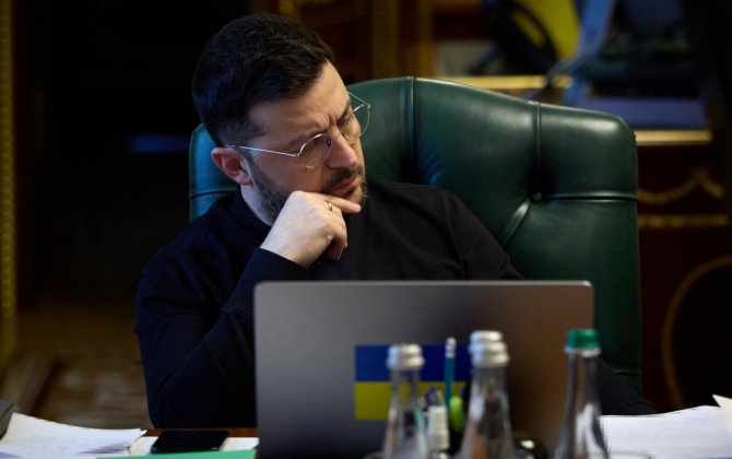 Bloomberg: Зеленский и ЕС пытаются переписать мирный план