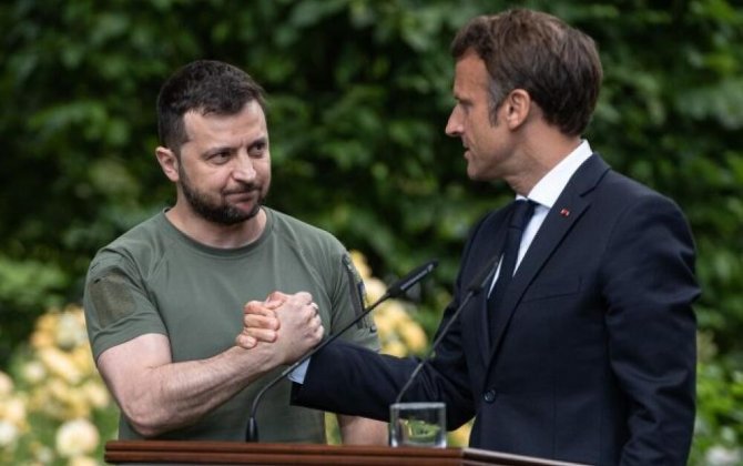 Zelenski Makronla danışdı