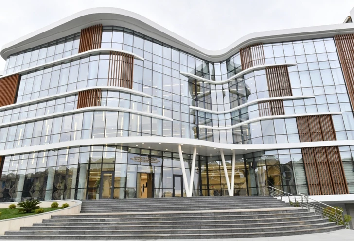 Обнародован график приема граждан в Администрации Президента в декабре