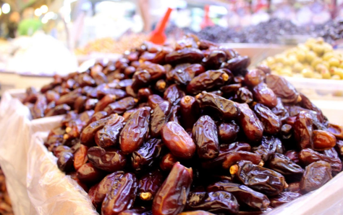 Azərbaycan Hindistandan xurma almağa başlayıb