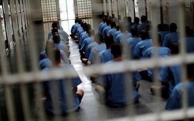 İran 300-ə yaxın məhbusu bu ölkəyə təhvil verdi