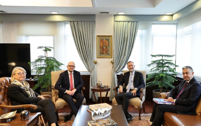 Türkiyə və Finlandiya rəsmiləri Avropanın təhlükəsizliyi ilə bağlı müzakirə aparıblar