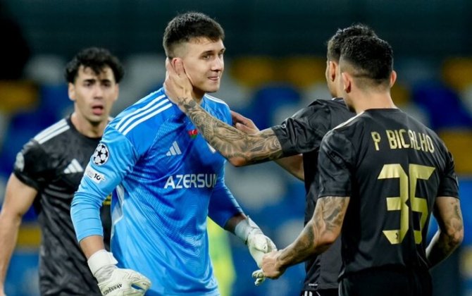 Sevdiyi musiqidən, qolundakı döyməyədək... - İki ilə həyatı dəyişən Koxalski kimdir?