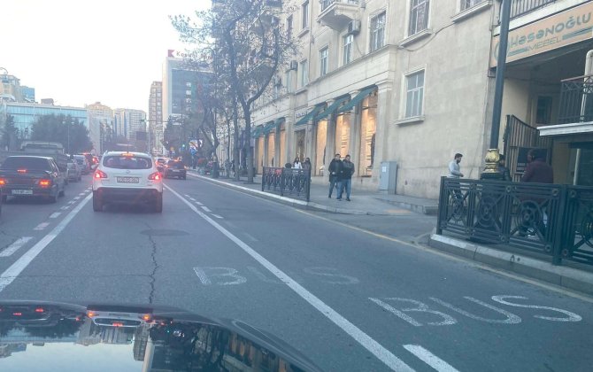 В Баку две полосы движения превратятся в три - Видео