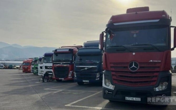 Gürcüstanda saxlanılan TIR-larımızla bağlı rəsmi açıqlama