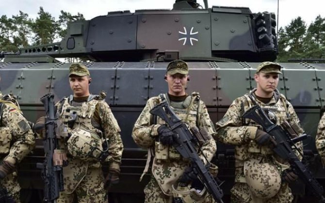 ФРГ перебрасывает 800 тыс. военных к границе РФ