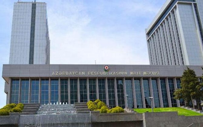 Azərbaycanlı deputatlar Qırğızıstanda seçkiləri müşahidə edəcək