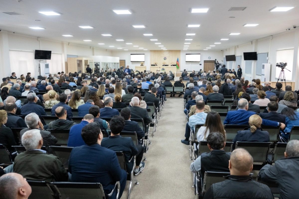 Ermənistan vətəndaşlarının məhkəməsində təqsirləndirilən şəxslərin vəkillərinin müdafiə çıxışı başlayıb