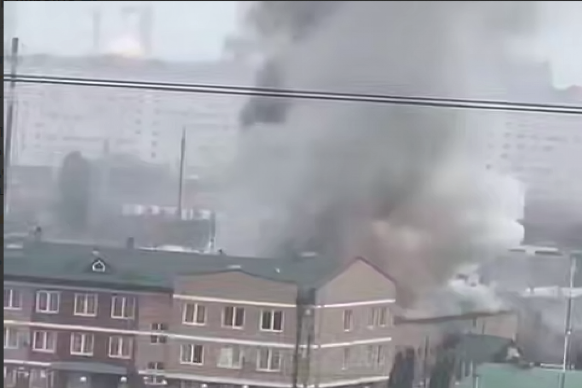 Qroznıda “Rosqvardiya”ya məxsus hərbi şəhərciyə dronla zərbə endirilib