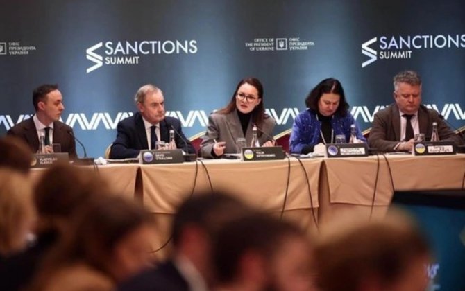 В Киеве начал работу первый Санкционный саммит