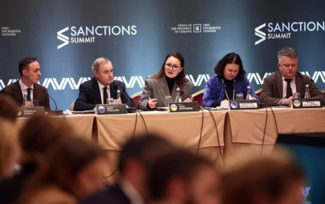 Kiyevdə ilk Sanksiyalar sammiti işə başlayıb