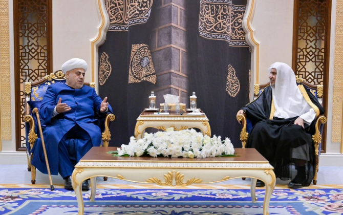 Allahşükür Paşazadə İslam Aləmi Liqasının Baş katibini Azərbaycana dəvət edib