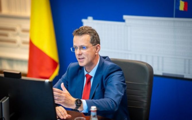 Глава Минобороны Румынии забыл поменять шаблон и ушел в отставку