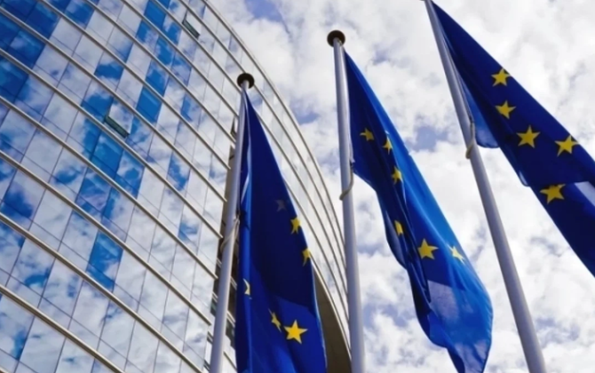 Bloomberg: ЕС не знает о многих аспектах переговоров по мирному плану США