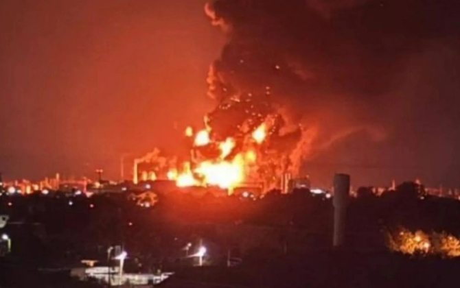 Krasnodarda neft emalı zavoduna dron hücumu nəticəsində yanğın baş verib