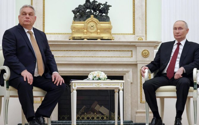 Сийярто: Венгрия не обязана спрашивать ЕС разрешение на визиты Орбана в Москву