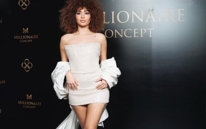 “Fashion Week Azerbaijan”da modellərin transparan geyimi müzakirə yaratdı - VİDEO