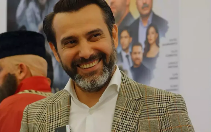 Azərbaycanlı aktyor Qazaxıstanda qəzaya düşdü - FOTO