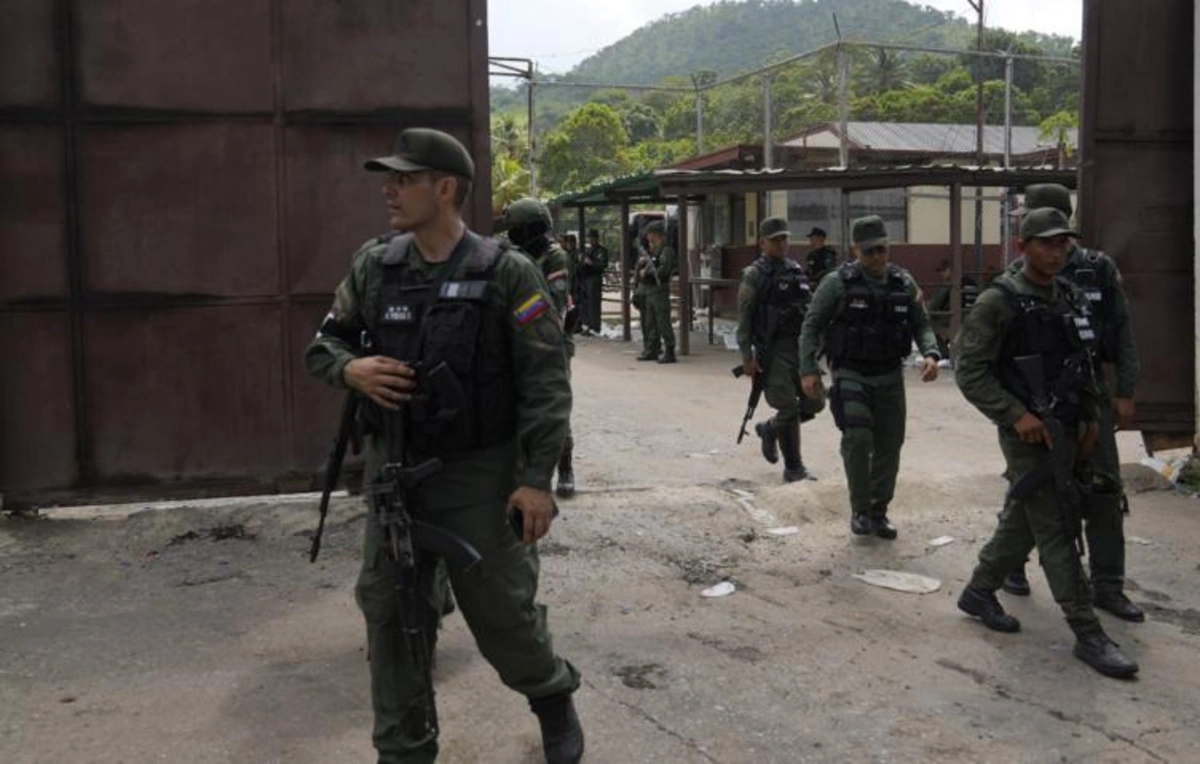 Венесуэла подготовила варианты ответа на возможное нападение США