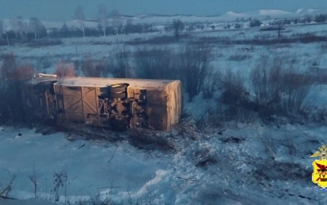 В Забайкалье из-за опрокидывания машины на трассе погибли два человека