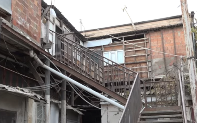 “Döşəmə qırıldı, yoldaşım düşdü yerə, heç kim maraqlanmadı” - VİDEO