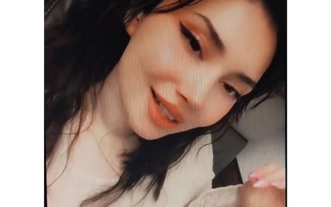 “Həmin oğlanla 8-15 illik eşq yaşamaq istəyirəm, ərə getmək yox