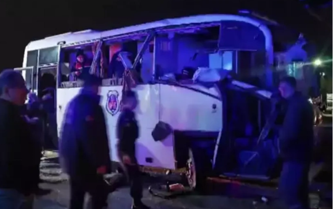 Ağır yol qəzası oldu - Onlarla xəsarət alanlar var