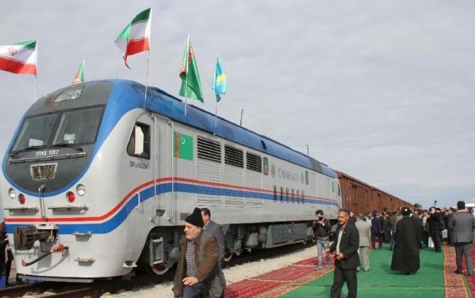 Иран намерен значительно увеличить железнодорожный транзит