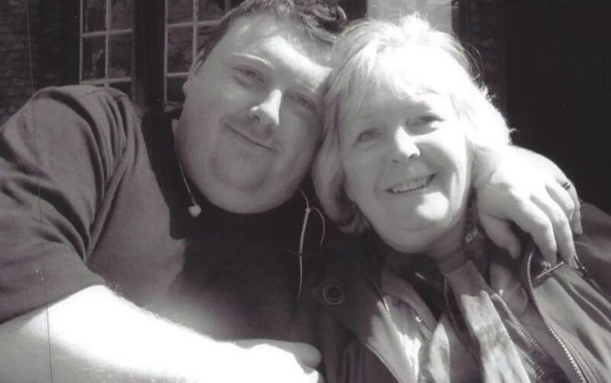 146-килограммовому британцу отказали в операции