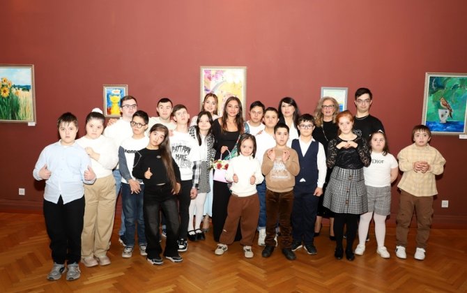 Beynəlxalq Əlillər Günü münasibətilə sərgi - “Sevgi palitrası”