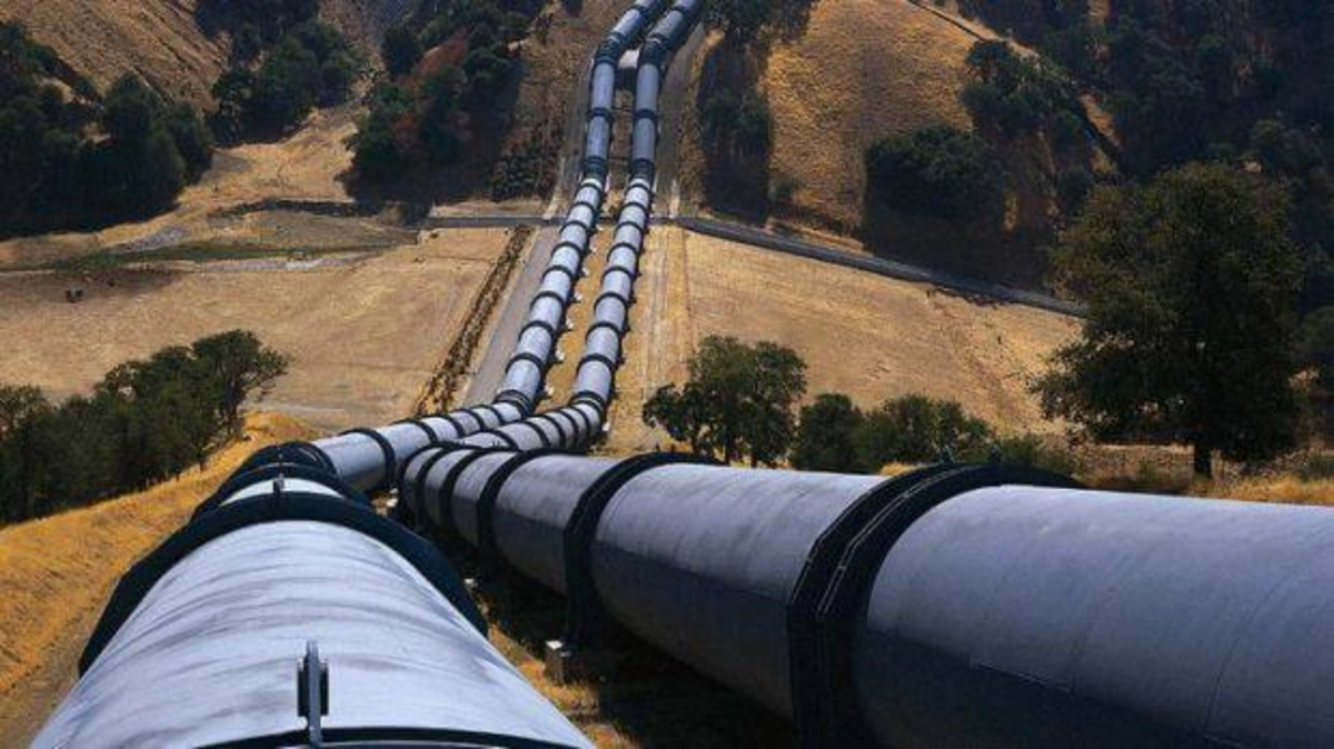 Bu il magistral neft və qaz kəmərlərindən əldə olunan gəlirlər açıqlandı