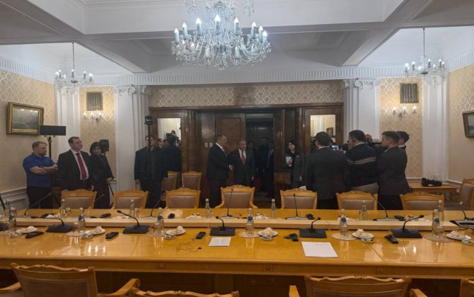 Sergey Lavrov Moskvada Çin XİN rəhbəri ilə görüşüb