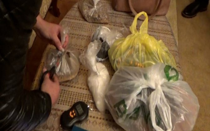 Bakıda narkokuryerdə 13 kq narkotik aşkarlanıb- VİDEO - FOTO