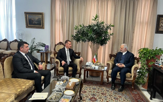 Azərbaycan və İran arasında ikitərəfli məsələlər müzakirə olunub