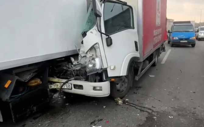 Bakı-Sumqayıt yolunda iki yük maşını toqquşdu - VİDEO