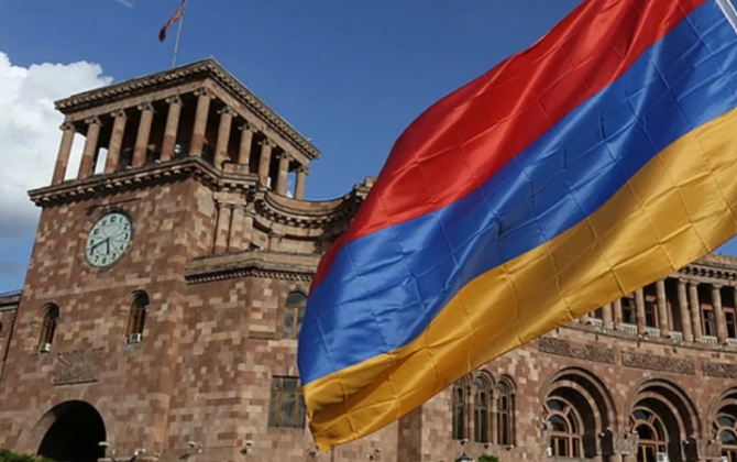 Paşinyan sərt siyasət yürüdür, Qərb susur: Ermənistanda repressiyaların arxasında nə dayanır?