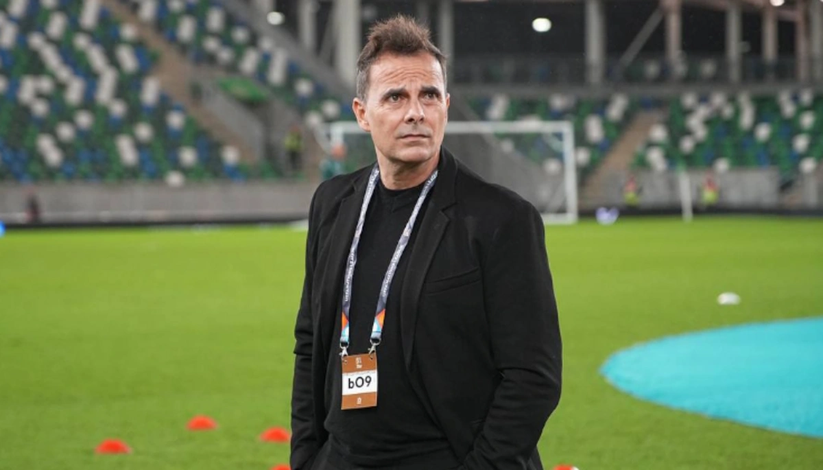 Belarus millisinin baş məşqçisi vəzifəsindən ayrıldı